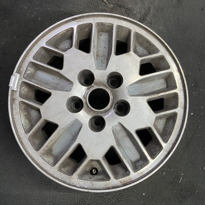 15" CARAVAN 90-91 15x6, aluminum Original OEM Wheel Rim - Angle View
