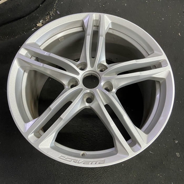 19" CORVETTE 16-17 rear, 19x10, silver Original OEM Wheel Rim - Side Profile