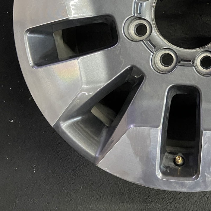 20" SILVERADO 2500 PICKUP 21-23 20x8.5 10 spoke machined gray opt Q86 dark gray - Additional View