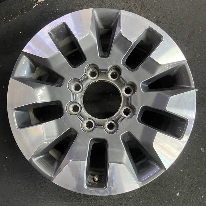 20" SILVERADO 2500 PICKUP 21-23 20x8.5, 10 spoke, machined gray Original OEM - Angle View
