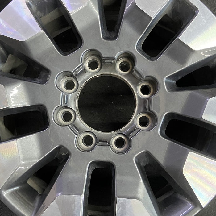 20" SILVERADO 2500 PICKUP 21-23 20x8.5 10 spoke machined gray opt Q86 dark gray - Angle View