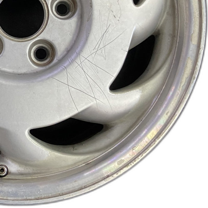 17" CORVETTE 91-92 exc. ZR1; 17x9.5 frt rear R. Original OEM Wheel Rim - Close-Up Detail