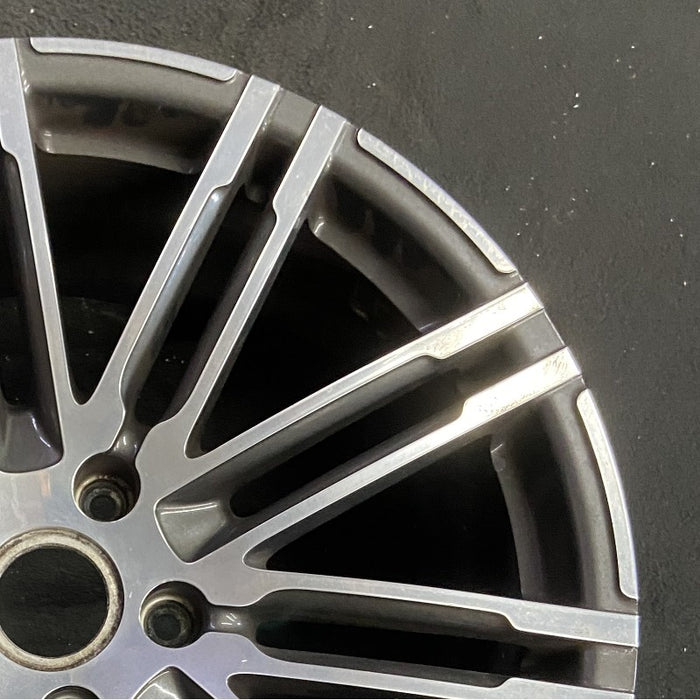 21" PORSCHE CAYENNE 15-18 21x10 alloy 20 spoke inlay Original OEM Wheel Rim - Close-Up Detail