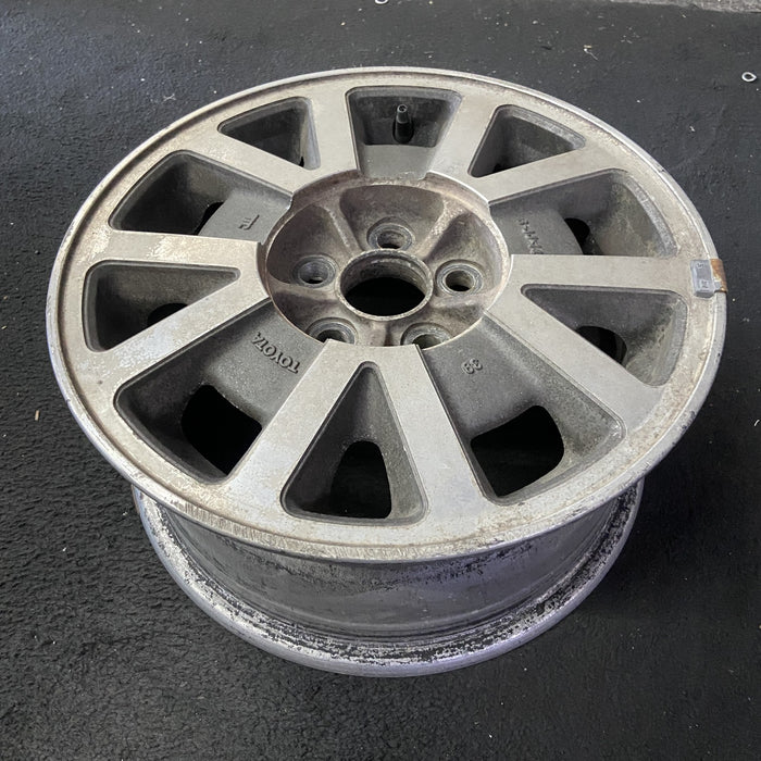 14" CELICA 86-87 14x6, alloy Original OEM Wheel Rim - Close-Up Detail