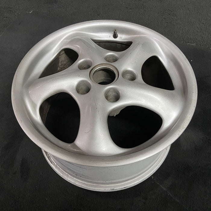 17" PORSCHE 911 99-01 17x9, Carrera Original OEM Wheel Rim - Close-Up Detail