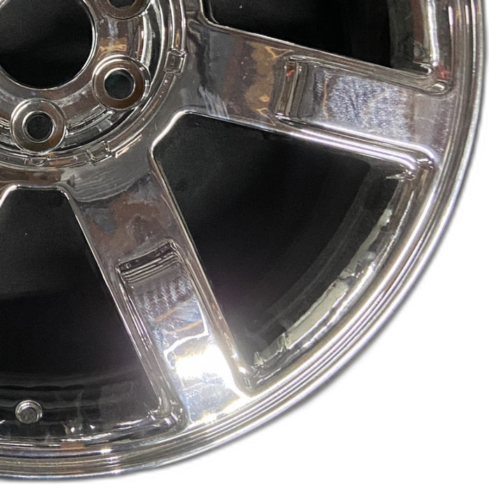 22" ESCALADE 07-08 22x9 7 spoke Original OEM Wheel Rim - Close-Up Detail