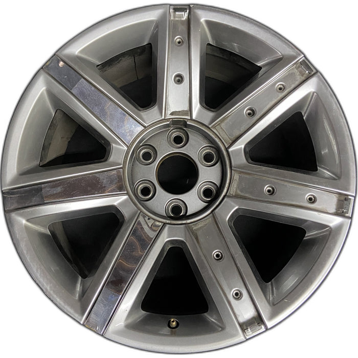 22" ESCALADE 15-20 22x9, 7 spoke, single, silver with chrome inserts, opt Q7L - Front View