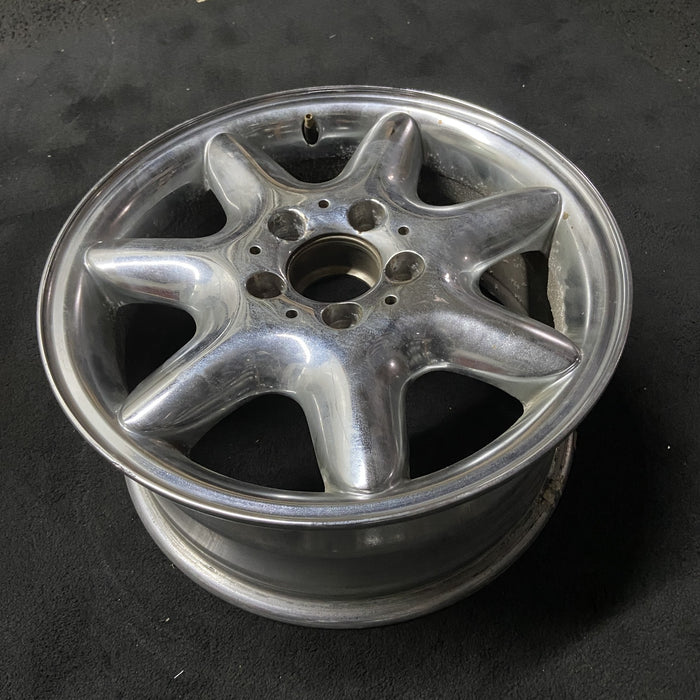 16" MERCEDES C-CLASS 01 203 Type; C240, 16x7, Original OEM Wheel Rim - Close-Up Detail