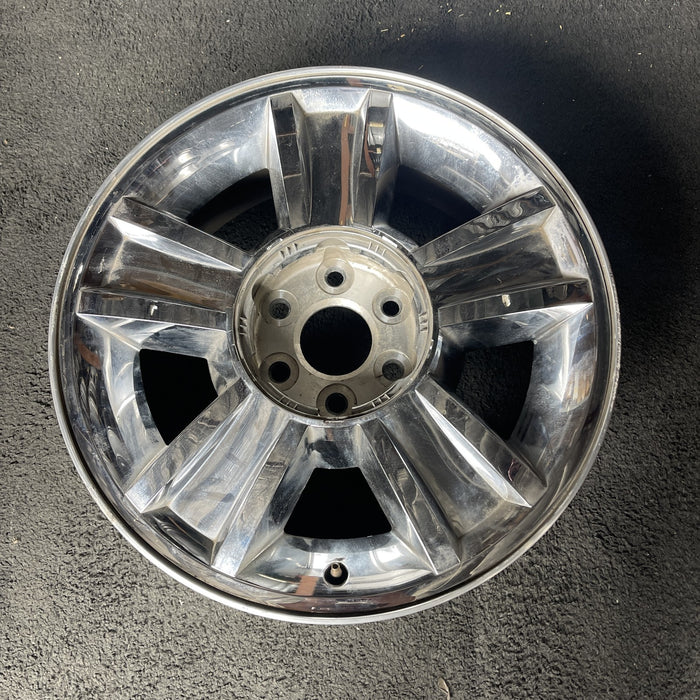 20" AVALANCHE 1500 09-10 20x8.5, 5 spoke, covered lug nuts, grooved spoke - Additional View