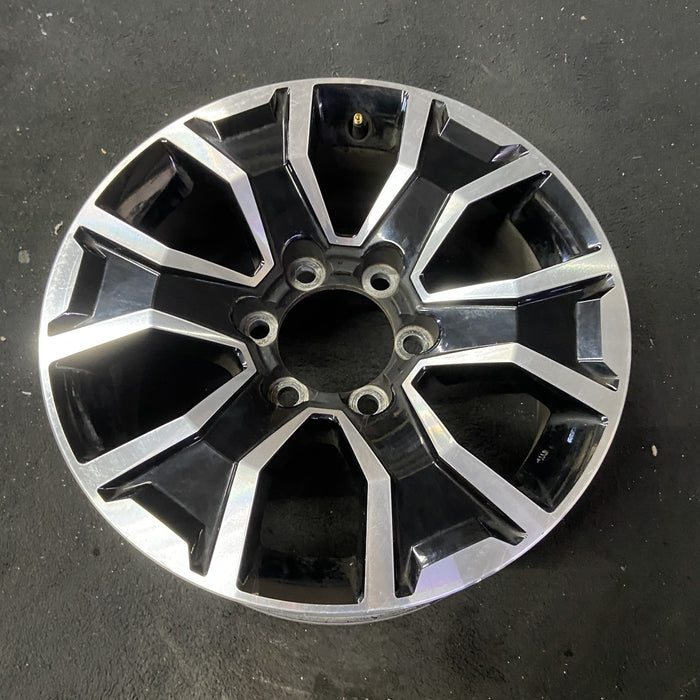 17" TACOMA 20-23 17x7.5, Original OEM Wheel Rim - Close-Up Detail