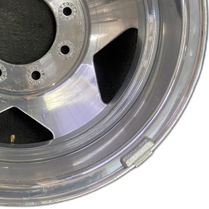 16" FORD F350SD PICKUP 99 16x6 DRW aluminum rear ID 2C34-CA Original OEM Wheel - Close-Up Detail