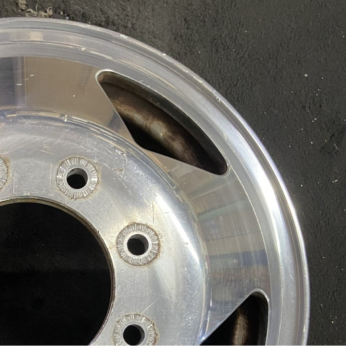 16" FORD F350SD PICKUP 99 16x6 DRW aluminum frt ID 2C34-BA Original OEM Wheel - Close-Up Detail