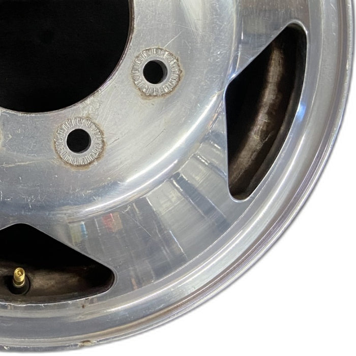 16" FORD F350SD PICKUP 99 16x6 DRW aluminum frt ID 2C34-BA Original OEM Wheel - Close-Up Detail