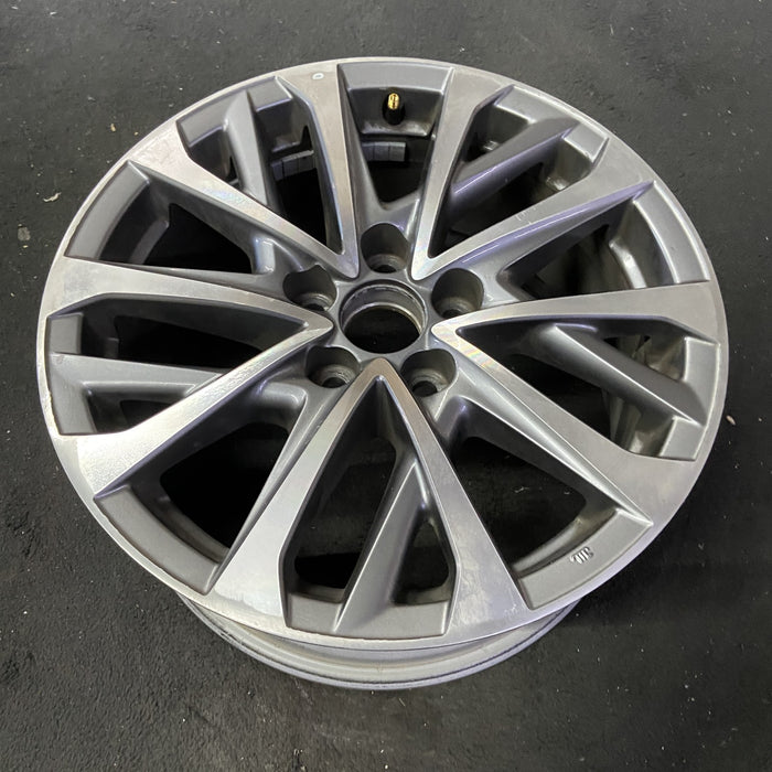 17" LEXUS ES250 22-25 17x7.5 Original OEM Wheel Rim - Close-Up Detail