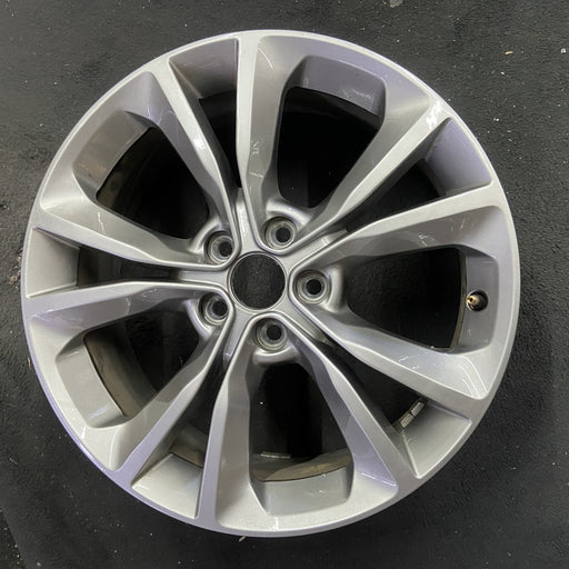 19" CHALLENGER 20-23 19x7.5 , , silver Original OEM Wheel Rim - Angle View