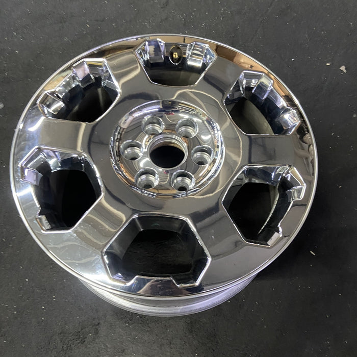 20" FORD F150 PICKUP 09-12 20x8.5, 6 spoke, chrome Original OEM Wheel Rim - Close-Up Detail