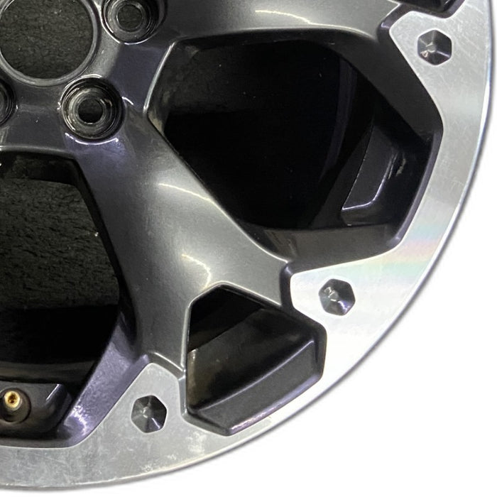 17" XV CROSSTREK 21 17x7 alloy machined face dark gray pockets outer machined - Close-Up Detail