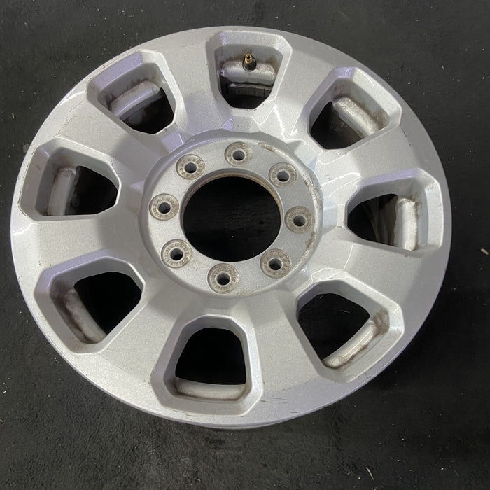 18" FORD F250SD PICKUP 23-24 18x8, aluminum, 8 spoke, flared spoke Original OEM - Close-Up Detail