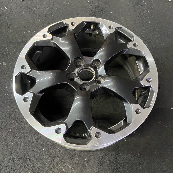 17" XV CROSSTREK 21 17x7 , machined face, dark gray pockets Original OEM Wheel - Close-Up Detail