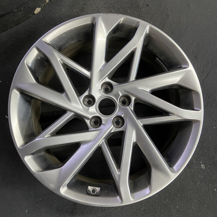 20" GV60 23-25 20x8.5 Original OEM Wheel Rim - Angle View