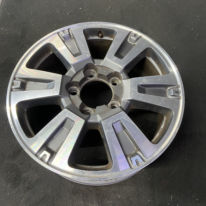 20" TUNDRA 18-21 20x8 , 6 spoke, exposed lug nuts, gray inlay Original OEM - Close-Up Detail