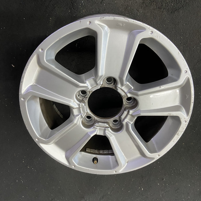 18" SEQUOIA 18-19 18x8, alloy Original OEM Wheel Rim - Close-Up Detail