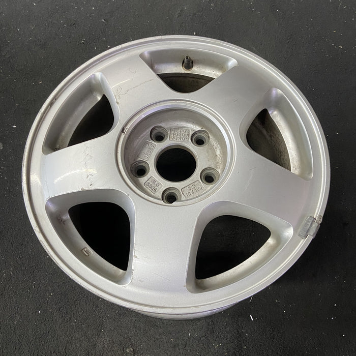 16" NSX 91-93 16x8 Original OEM Wheel Rim - Close-Up Detail