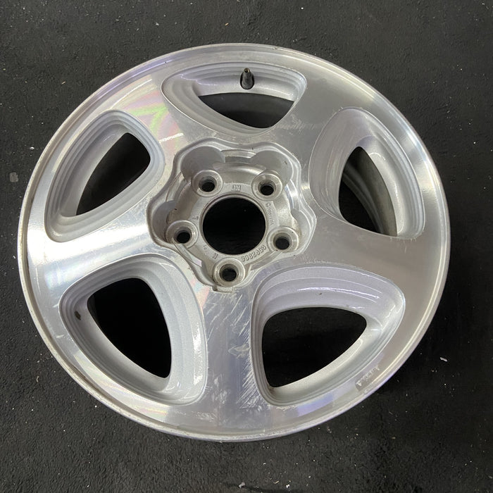 16" MONTE CARLO 00 16x6.5, aluminum, 5 slot Original OEM Wheel Rim - Close-Up Detail