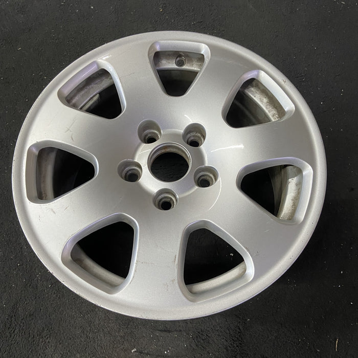 15" AUDI A4 02-05 15x7 Original OEM Wheel Rim - Close-Up Detail