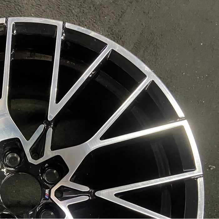 19" BMW M2 19-20 19x10 alloy 20 spoke silver spoke face Original OEM Wheel Rim - Close-Up Detail