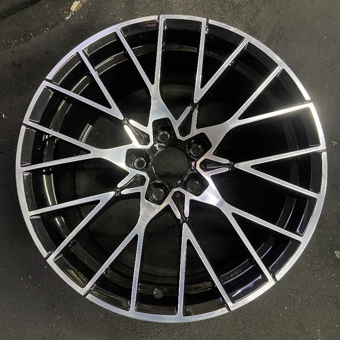 19" BMW M2 19-20 19x10 alloy 20 spoke silver spoke face Original OEM Wheel Rim - Additional View