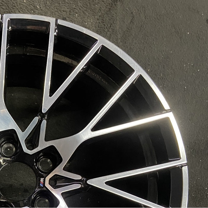 19" BMW M2 19-20 19x9 alloy 20 spoke silver spoke face Original OEM Wheel Rim - Close-Up Detail