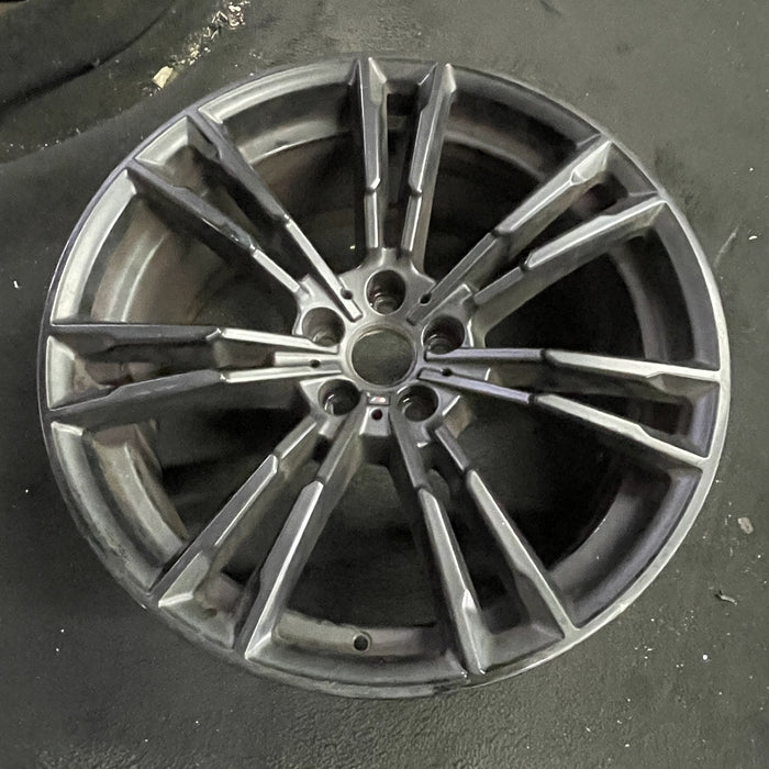 20" BMW M5 18 20x9.5, machined spoke face Original OEM Wheel Rim - Side Profile