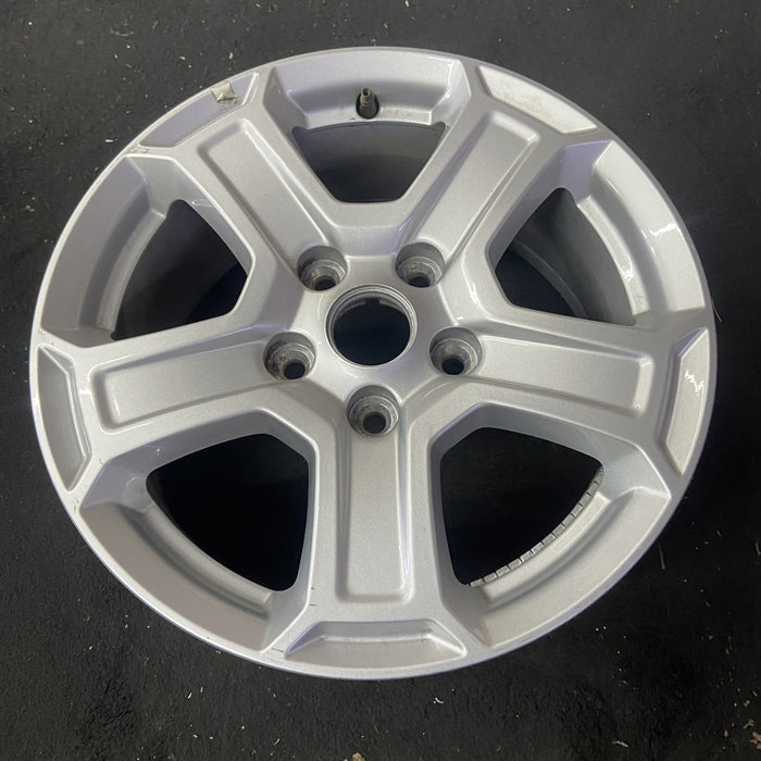 17" WRANGLER 18 VIN X , 17x7.5, , aluminum, straight spoke, w/recessed outer - Close-Up Detail