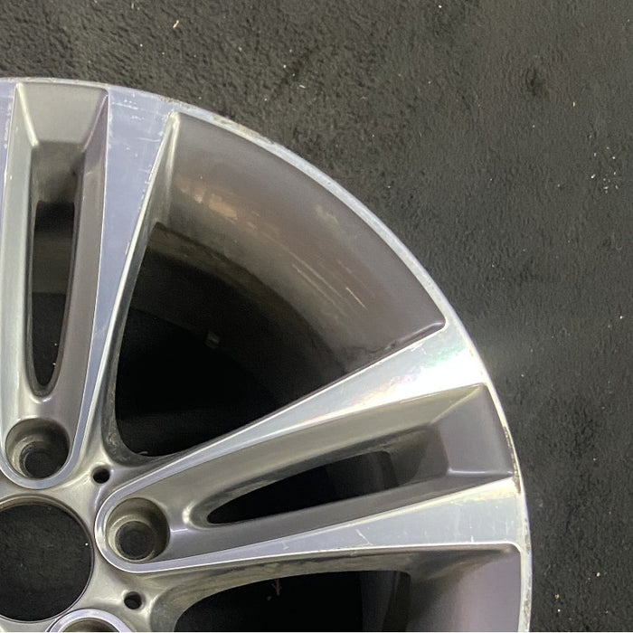 18" BMW 430i 20 18x8 5 spoke double spoke flared spoke Original OEM Wheel Rim - Close-Up Detail