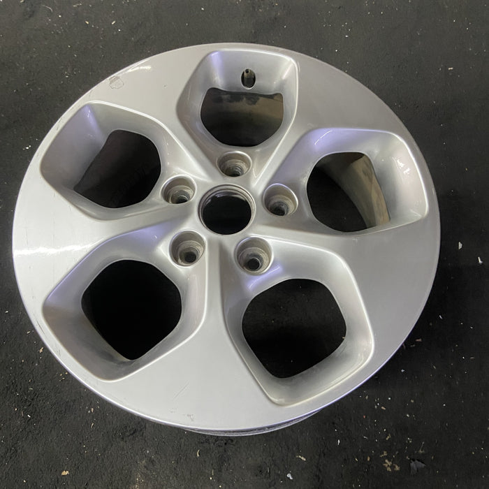 17" PACIFICA 17 , aluminum, 17x7, 5 spoke Original OEM Wheel Rim - Close-Up Detail