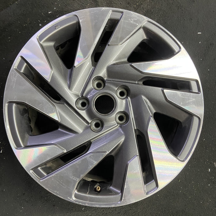18" LEGACY 23-25 18x7.5 , machined face with pockets Original OEM Wheel Rim - Angle View