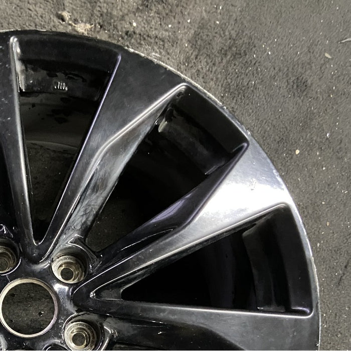 19" MAXIMA 16-17 19x8.5 alloy 10 spoke black Original OEM Wheel Rim - Close-Up Detail