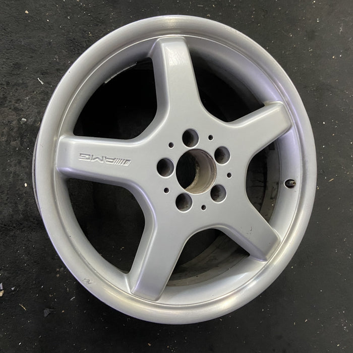 18" MERCEDES S-CLASS 03 230 Type; SL500, 18x8.5 Original OEM Wheel Rim - Close-Up Detail