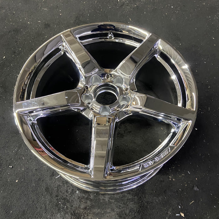 18" MERCEDES SLK 12-16 172 Type, SLK55, 18x9, 5 spoke Original OEM Wheel Rim - Close-Up Detail