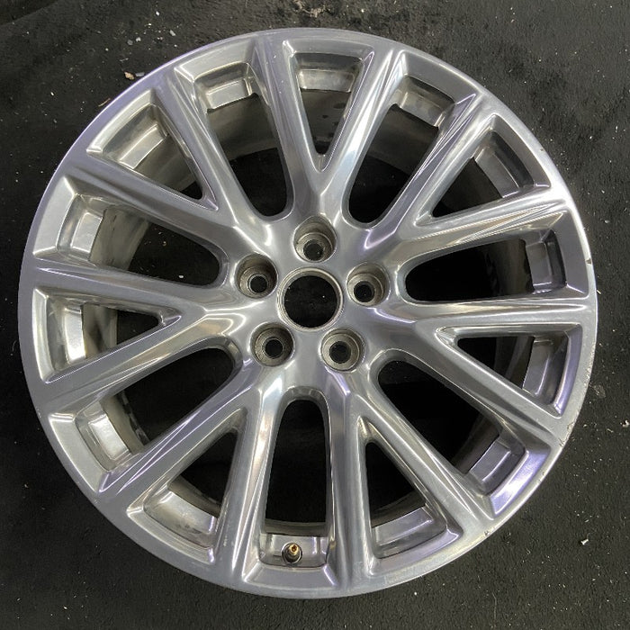 20" XT4 19-20 20x8.5 7 Y spoke polished opt SHH Original OEM Wheel Rim - Front View