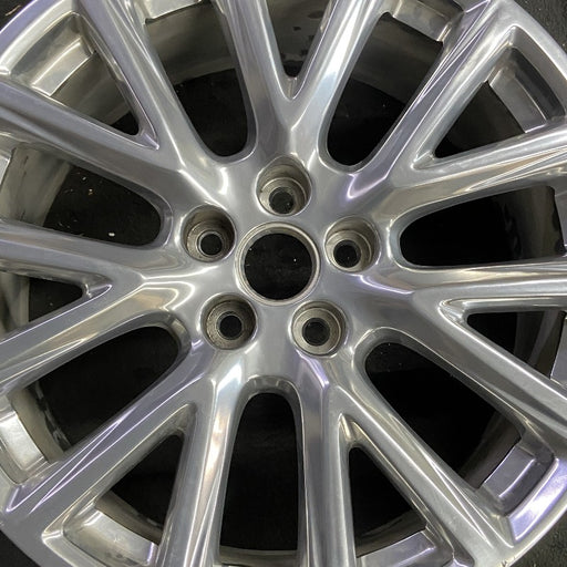 20" XT4 19-20 20x8.5 7 Y spoke polished opt SHH Original OEM Wheel Rim - Angle View