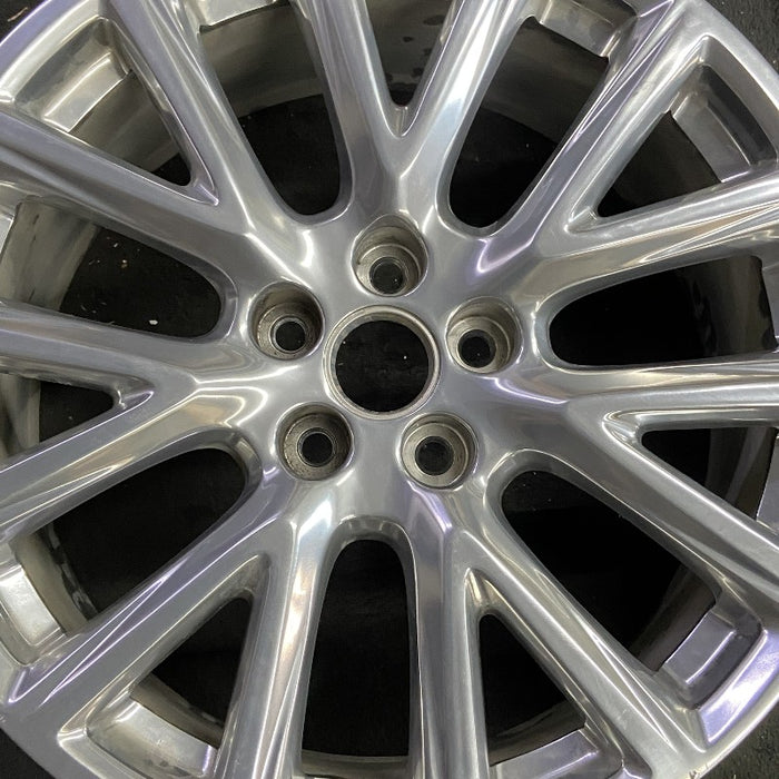 20" XT4 19-20 20x8.5 7 Y spoke polished opt SHH Original OEM Wheel Rim - Angle View