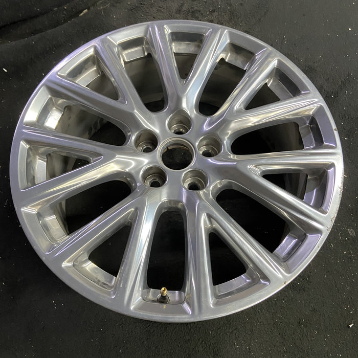 20" XT4 19-20 20x8.5, 7 Y spoke, polished Original OEM Wheel Rim - Side Profile
