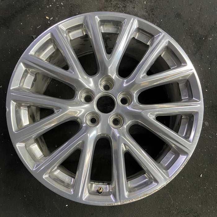 20" XT4 19-20 20x8.5, 7 Y spoke, polished Original OEM Wheel Rim - Angle View