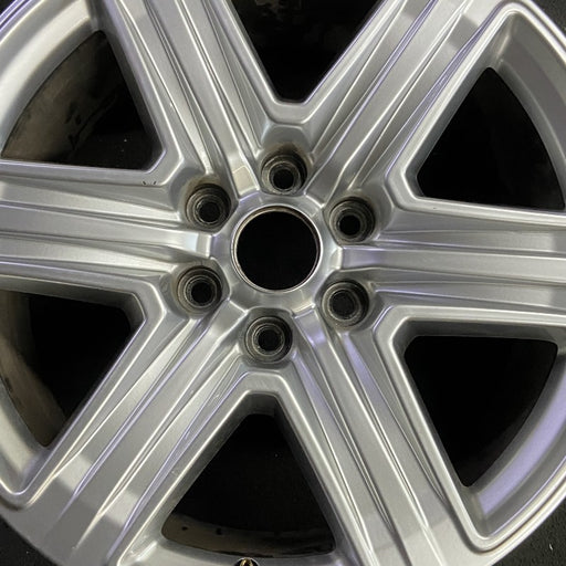 20" EXPEDITION 18-19 20x8.5 6 spoke Original OEM Wheel Rim - Angle View
