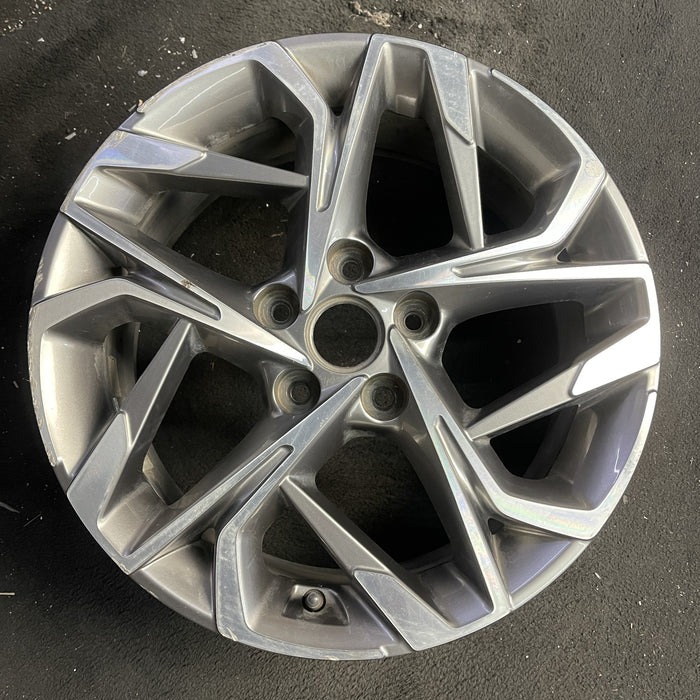 17" SONATA 20 gasoline, 17x7 Original OEM Wheel Rim - Angle View