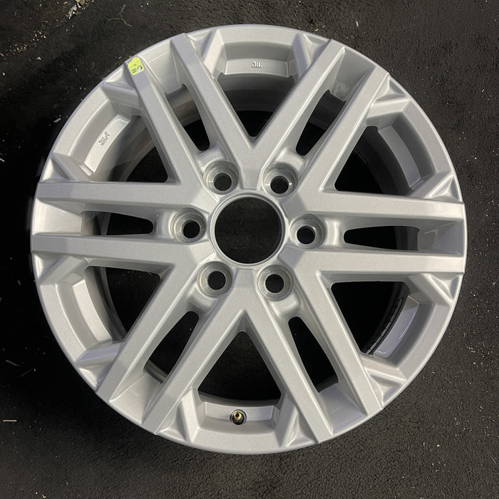18" SEQUOIA 23-24 18x7.5, 6 double spoke, silver Original OEM Wheel Rim - Angle View