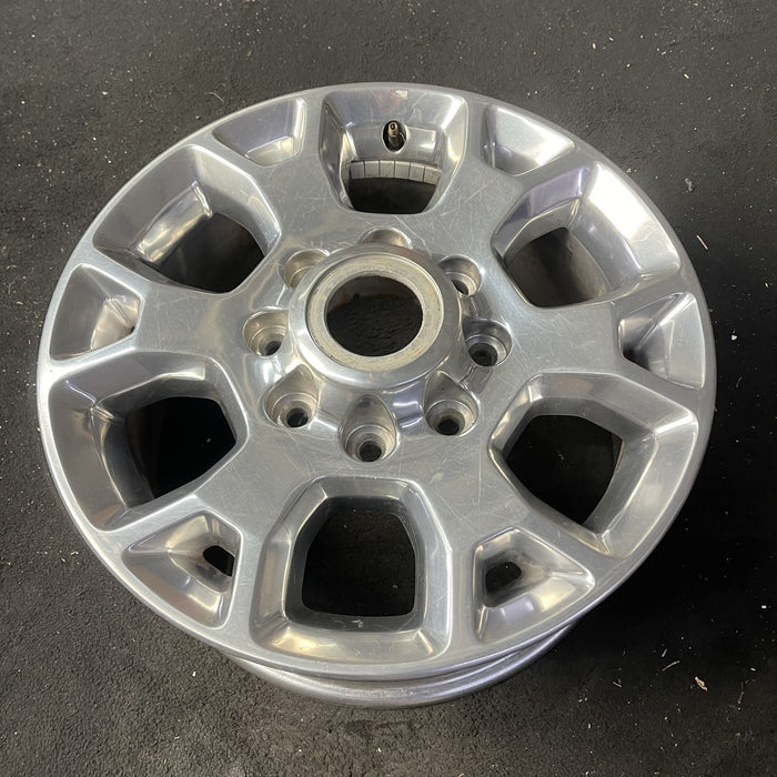 18" DODGE 2500 PICKUP 19-25 , 18x8, 6 spoke , Y spoke Original OEM Wheel Rim - Close-Up Detail