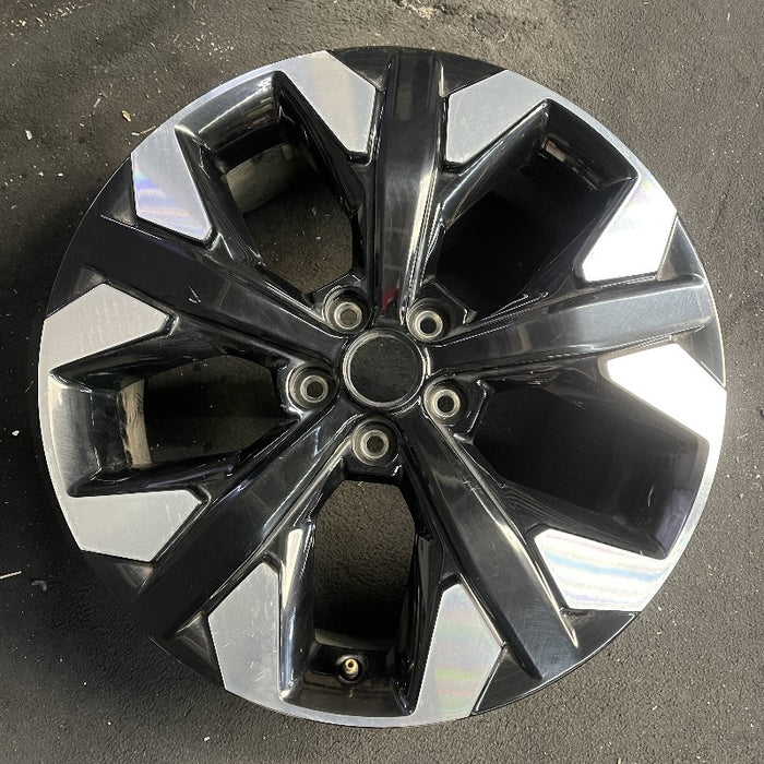 19" SPORTAGE 23-24 gasoline 19x7.5 5 spoke single spoke Original OEM Wheel Rim - Additional View